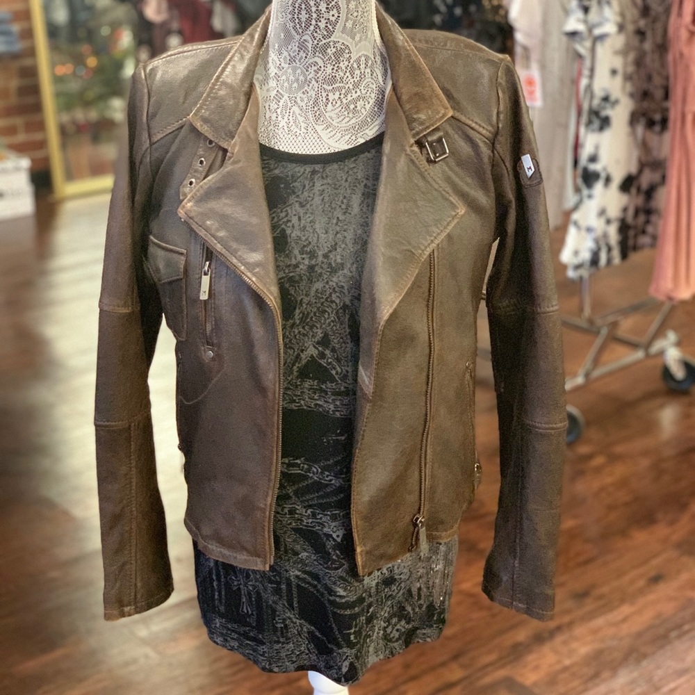 Affliction long sleeve